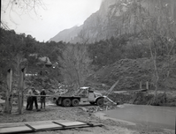 Construction of suspension footbridge at Birch Creek near the Court of the Patriarchs.