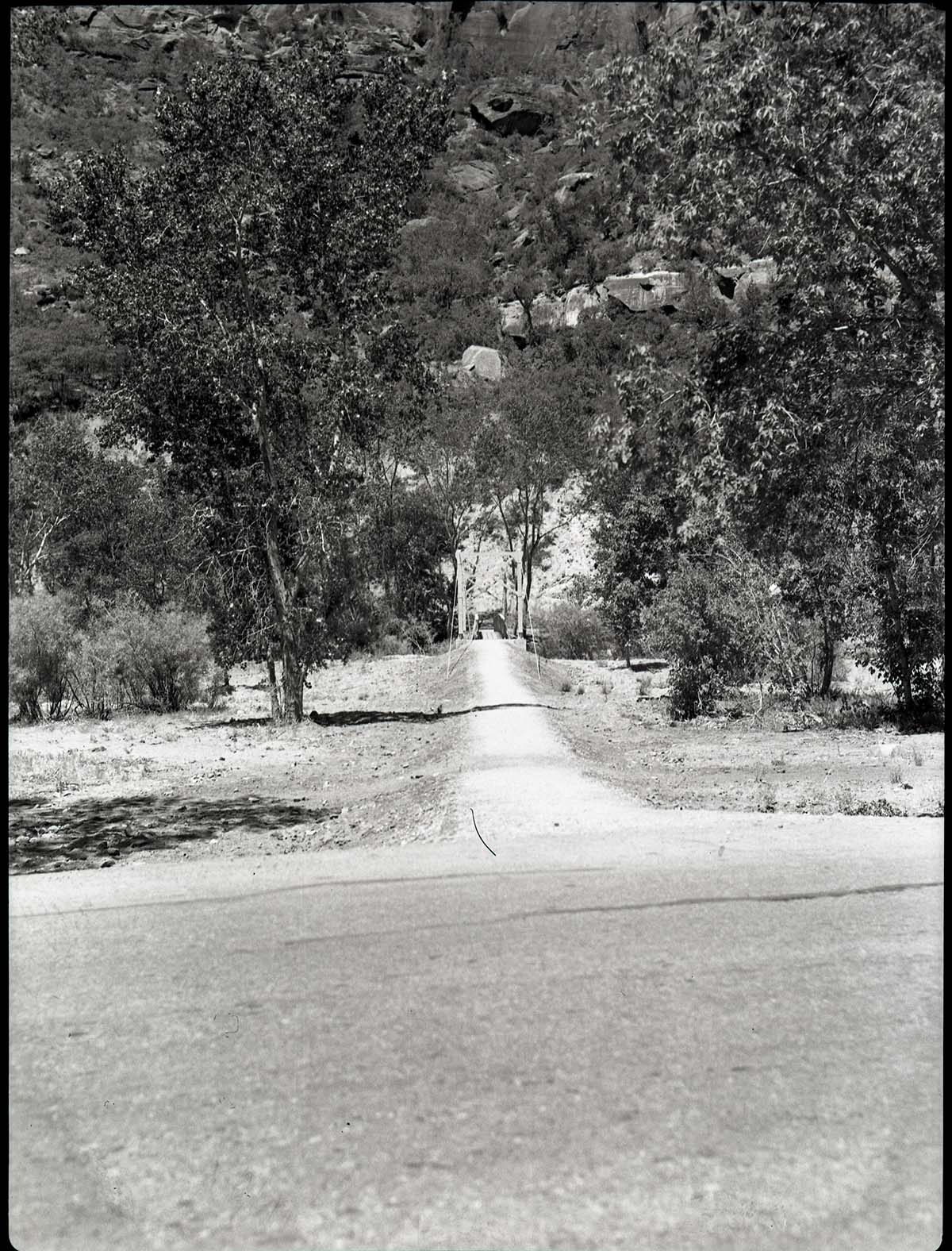 Emerald Pools Trailhead and the footbridge across the Virgin River.