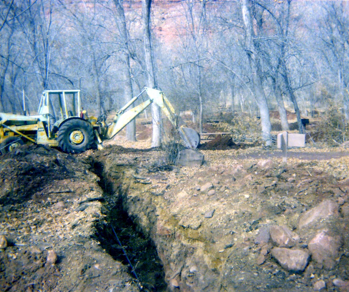 Excavator during the utilities project at Zion Lodge.
