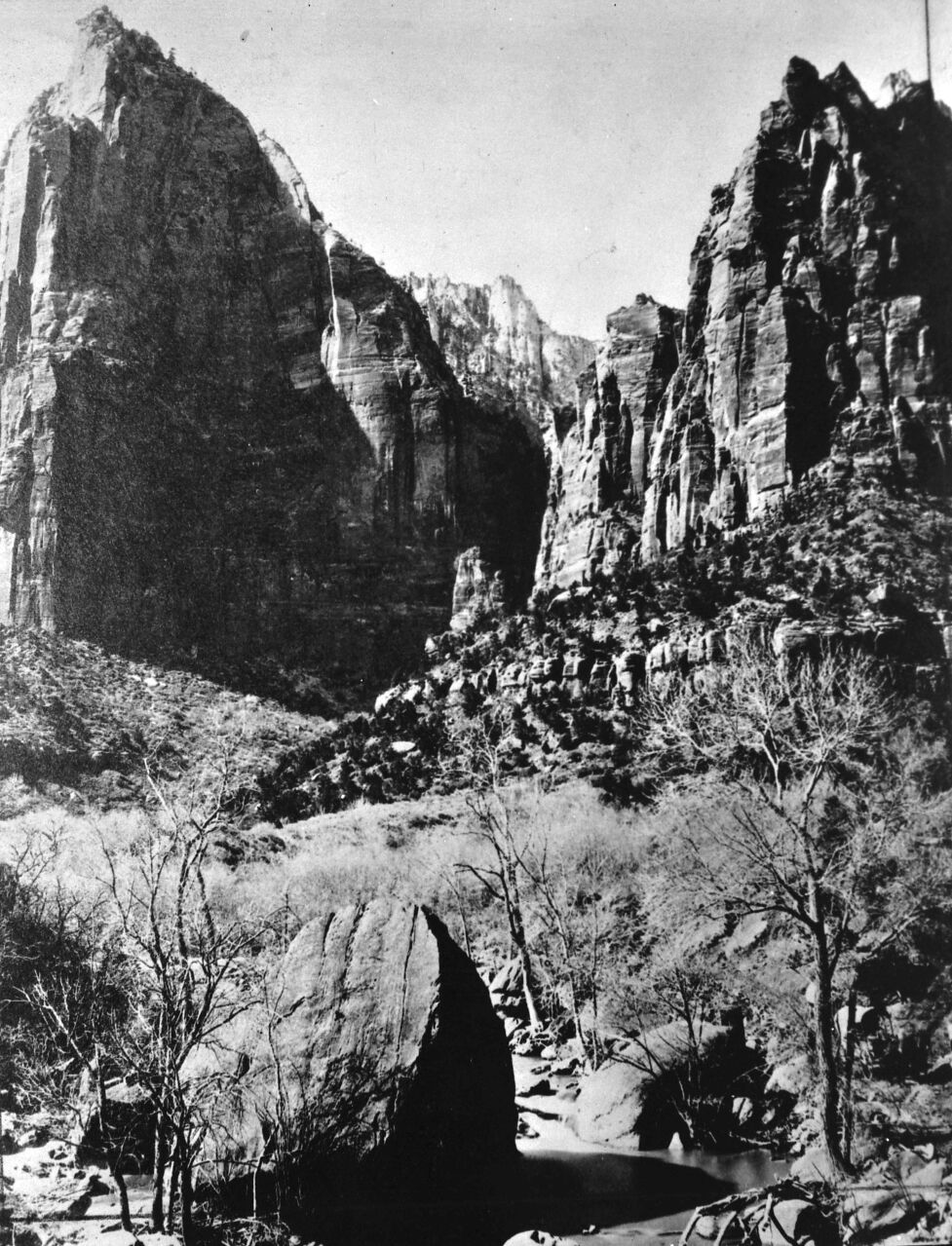 Mount Moroni from the canyon floor.
