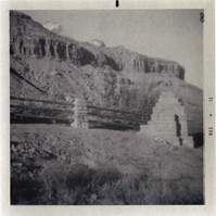 Fence construction at the South Entrance.