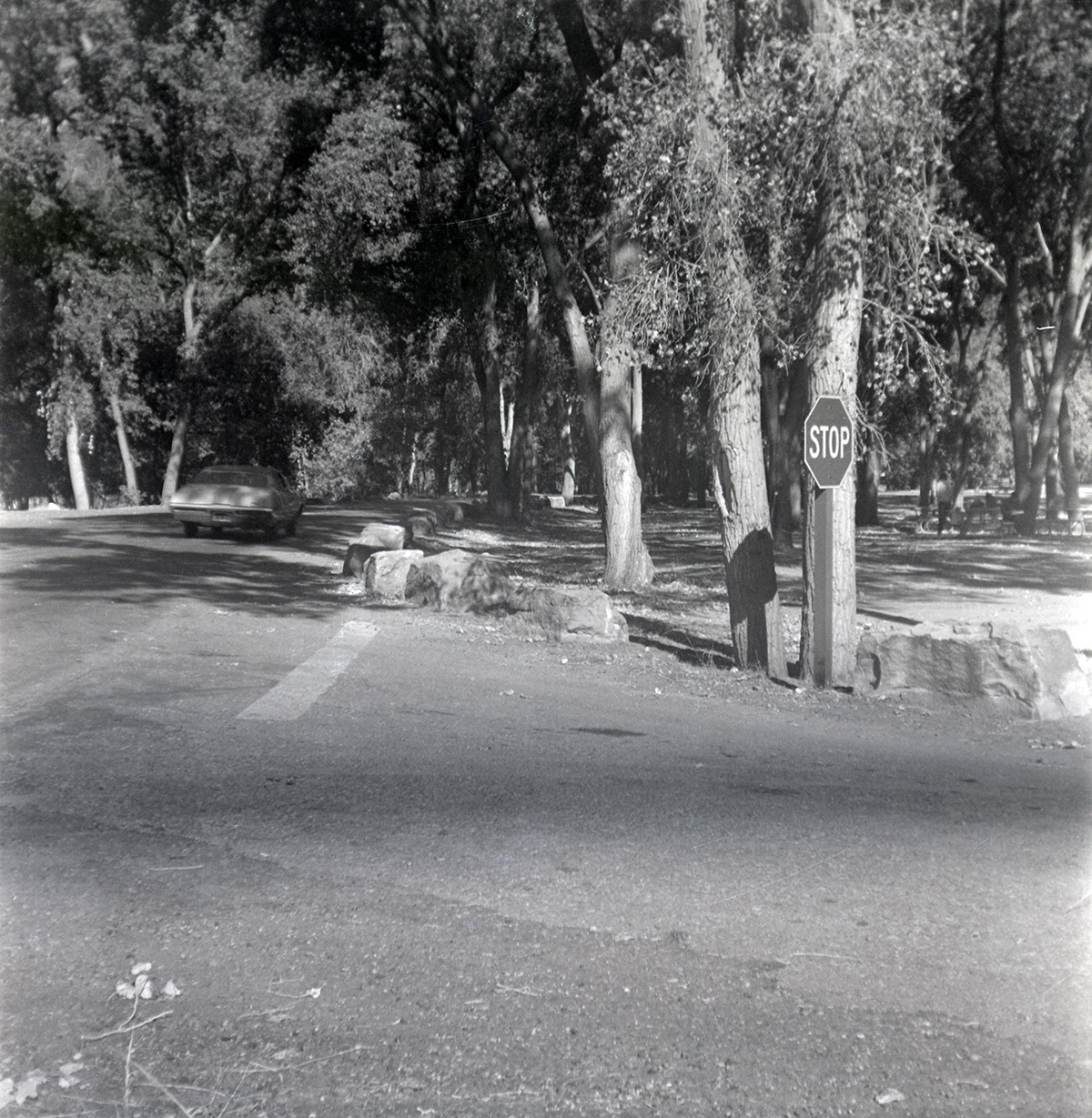 Intersection along the scenic canyon drive hear the Grotto.