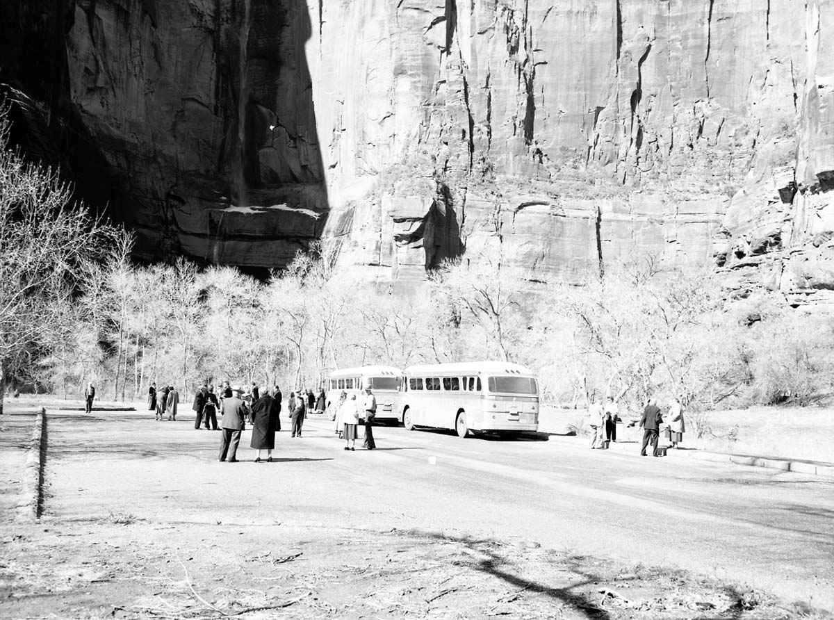 Visitor use - Temple of Sinawava parking area. Don's Club of Phoenix, Arizona