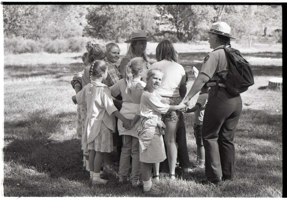 BW Photos of Junior Ranger Activities in Zion.