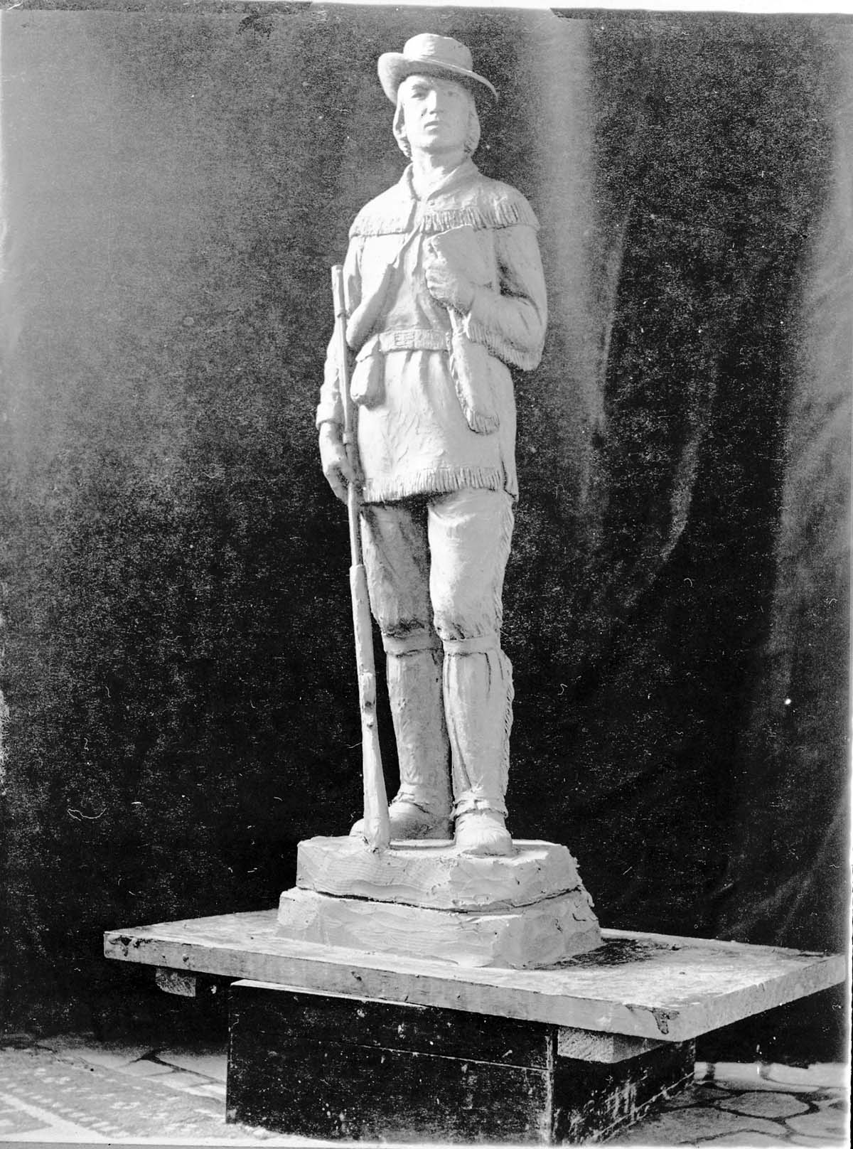 Sculptor Eugene Morahan's statue of Jedediah Smith.