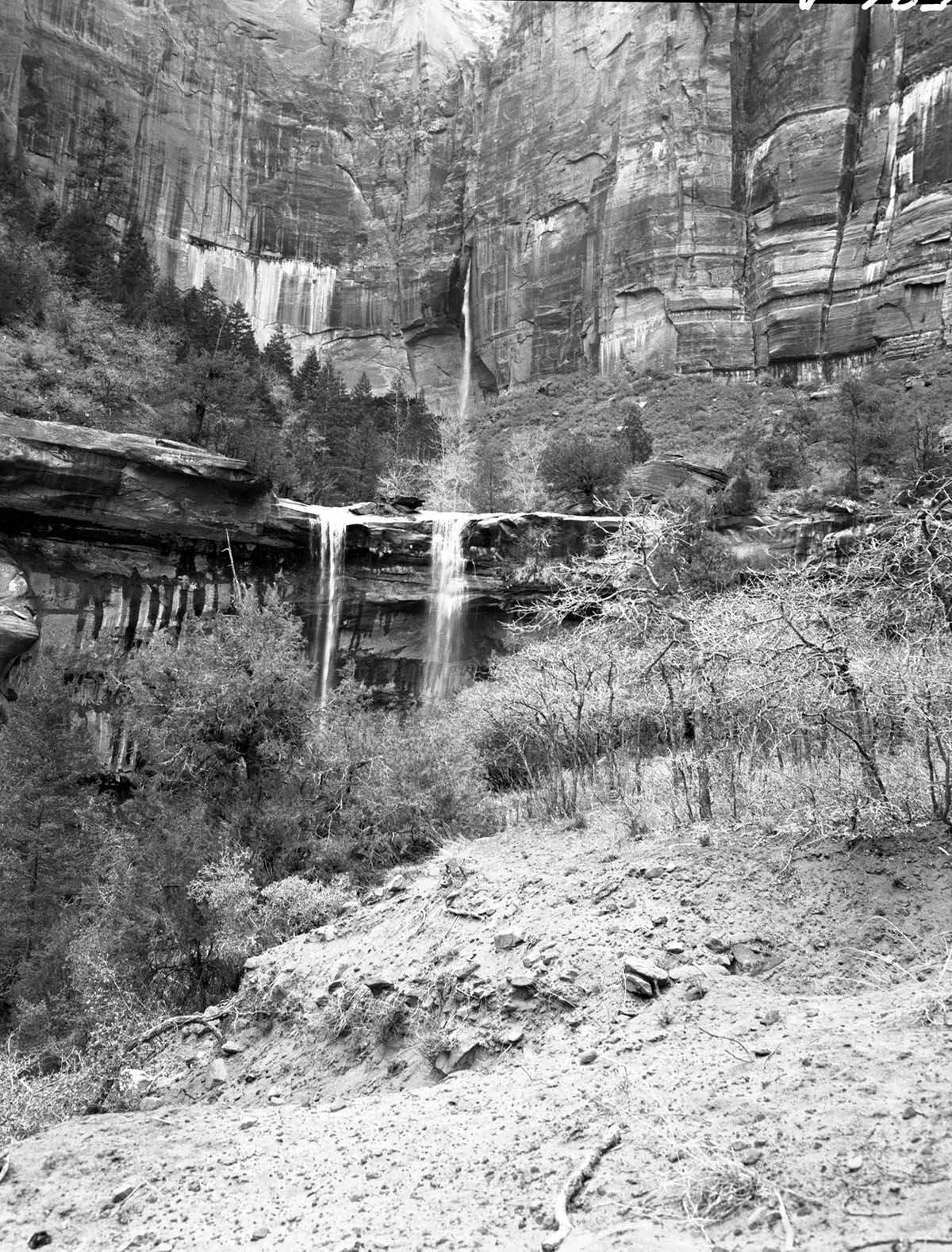 Emerald Pools waterfalls.