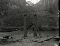 Reconstruction of the suspension footbridge at Birch Creek near Court of the Patriarchs.