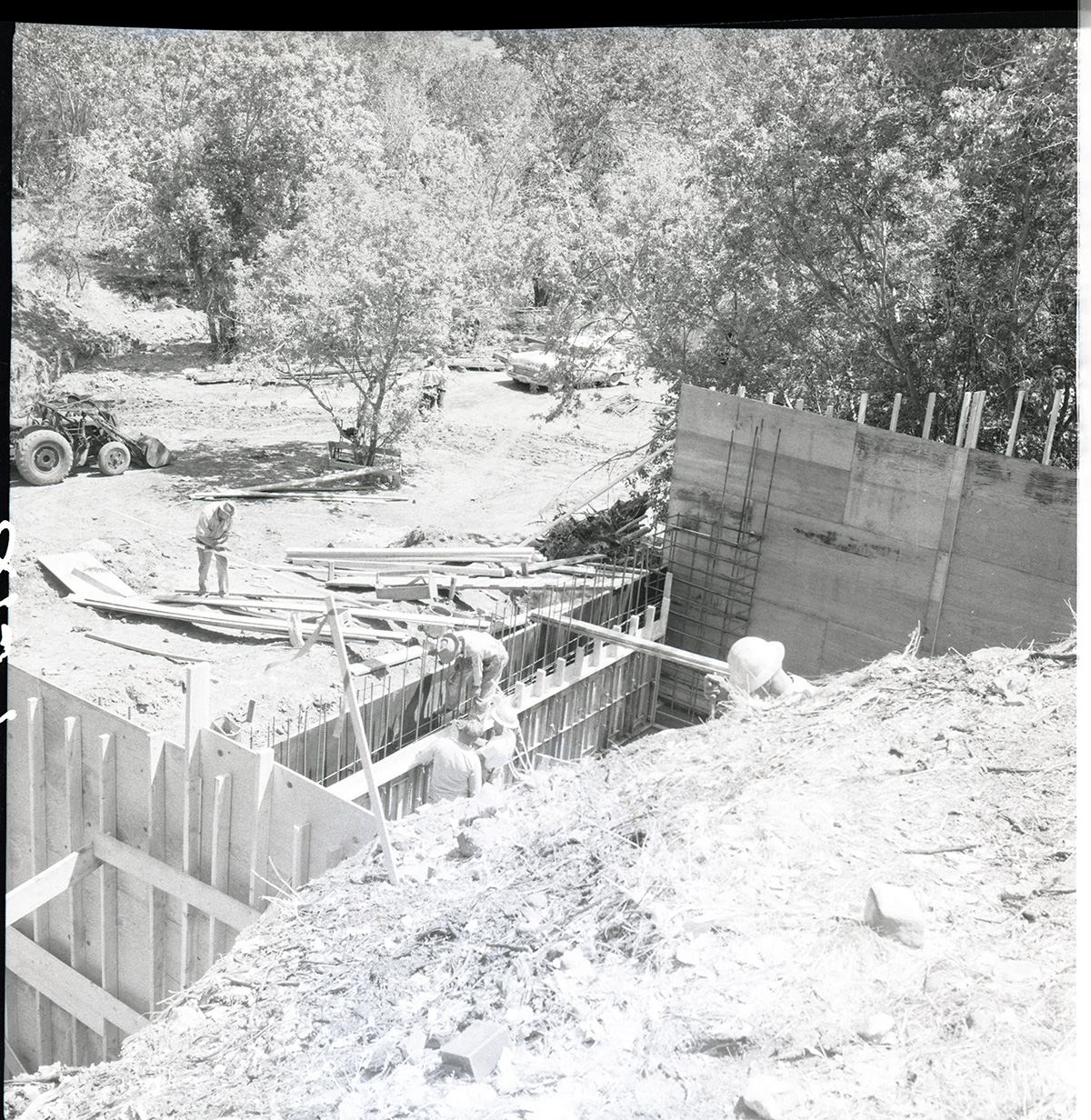 Concrete bridge abutment construction for the Oak Creek Bridge State Route 15 (State Route 9).