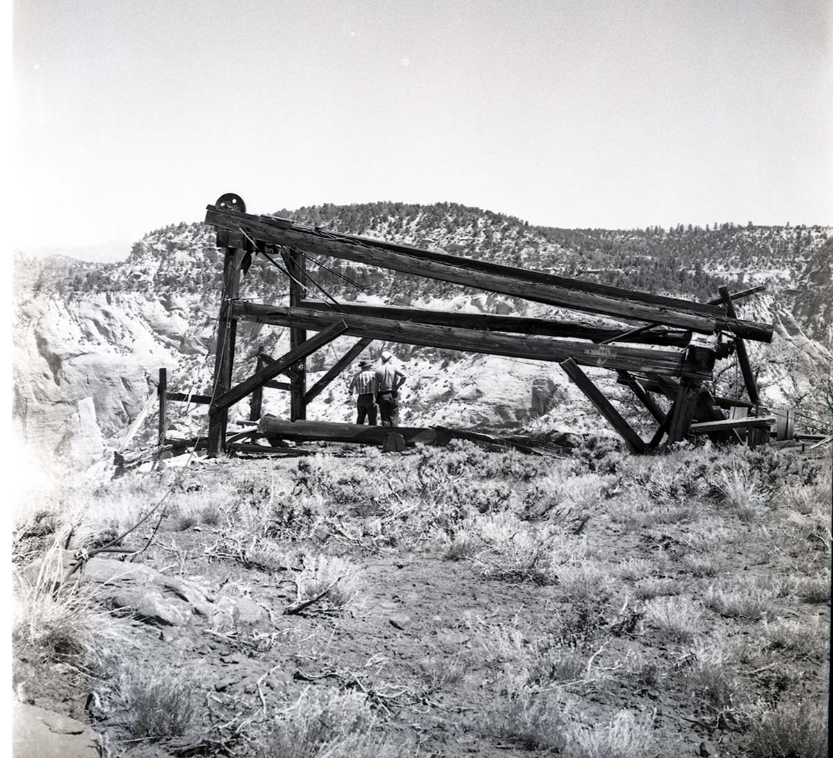 Cable Mountain headworks and remains of cable device on Cable Mountain (East Rim Trail).