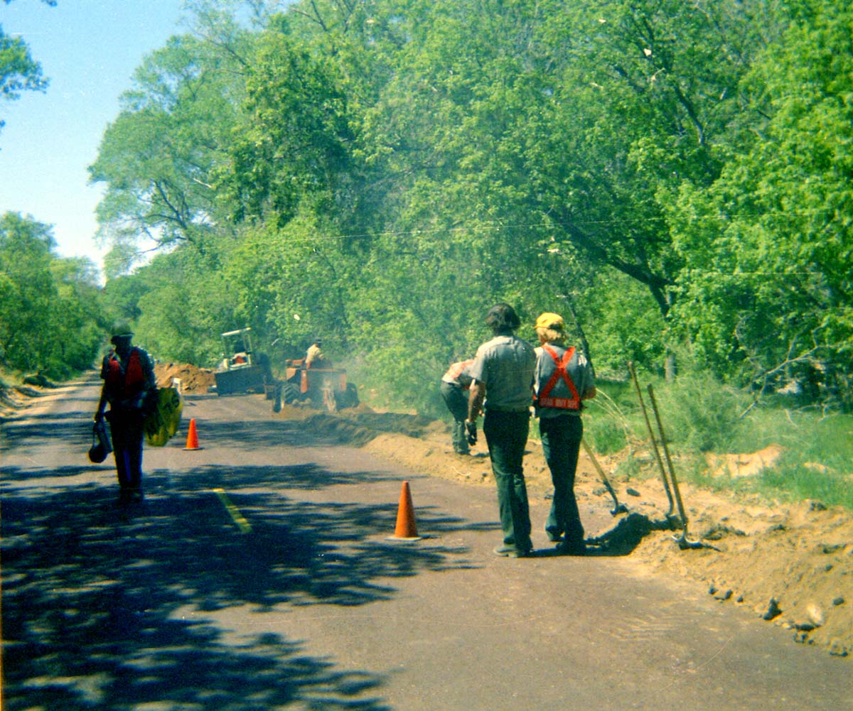 Workers during the Zion Lodge utilities project.