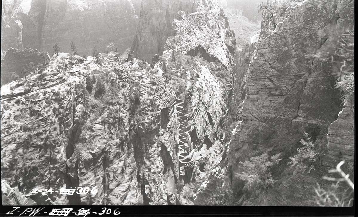 West Rim Trail at Walter's Wiggles.