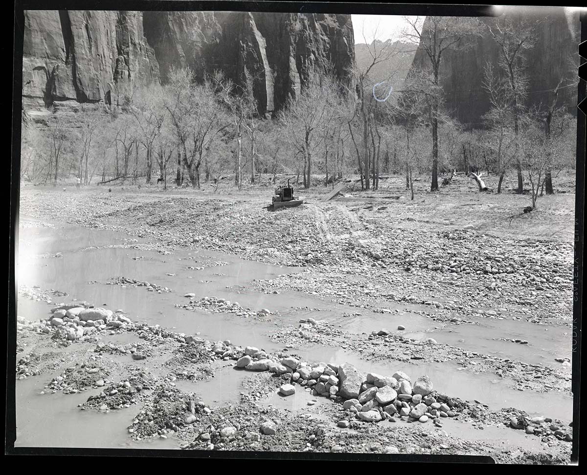 BW photos of the Virgin River Channelization Project near the Zion Lodge.