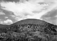 Firepit Knoll from medium distance.