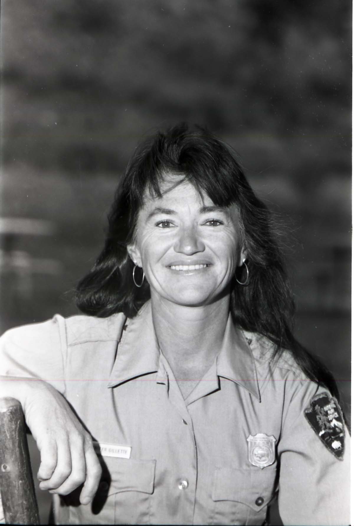 BW photos of Jennifer Gillette.