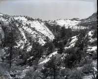 Exhibit #5: roadside exhibit at joints and fractures.