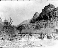 BW Photos of Oak Creek Village.