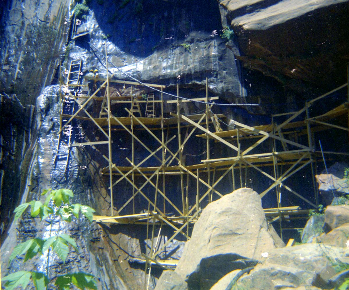 The Temple of Sinawava spring project - scaffolding construction and use.