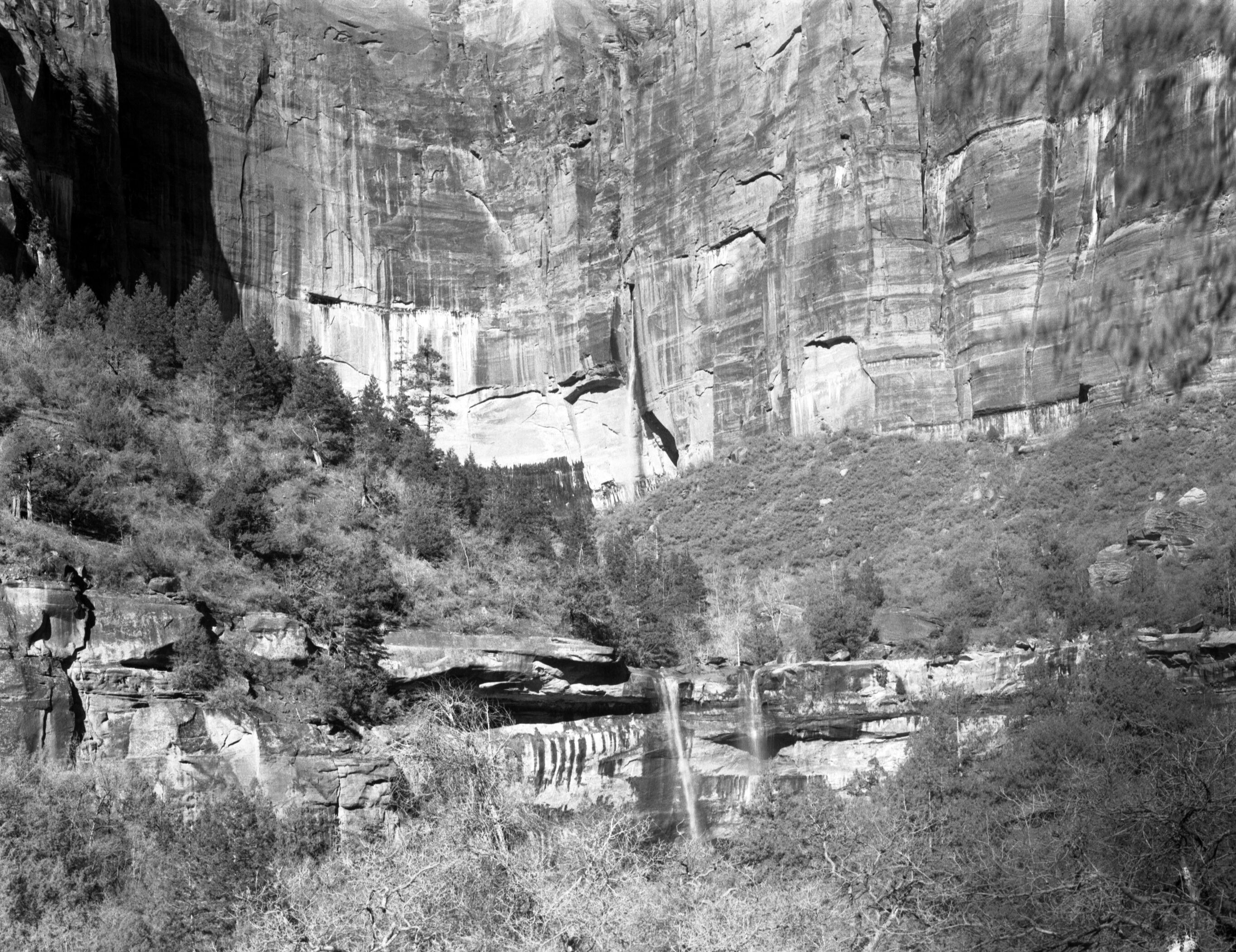 Emerald Pools waterfalls.