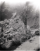 BW photo of a rock slide along the Narrows Trail.